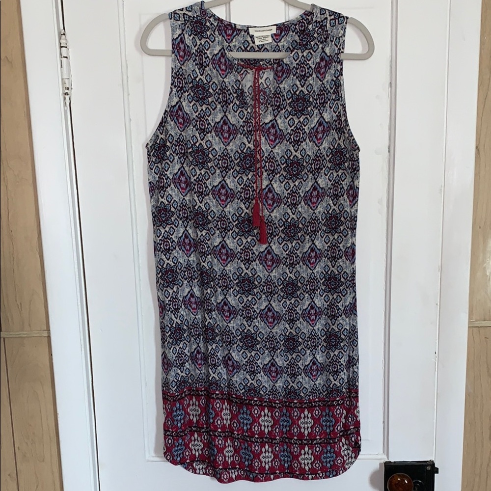 Beach Lunch Lounge Dress Or Swim Cover Size M 100% Rayon V Tie Neck